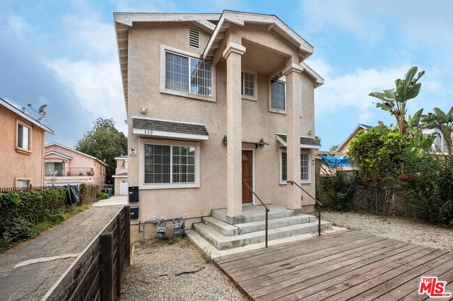 Photo - 339 Newland St