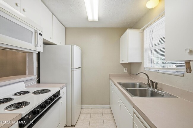 Photo - 4836 Atlantic Blvd Unit 104