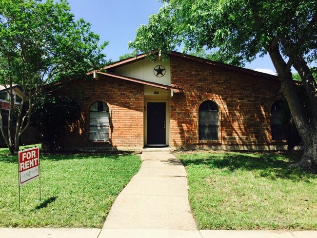 Photo - 1401 Coffeyville Trail Rental