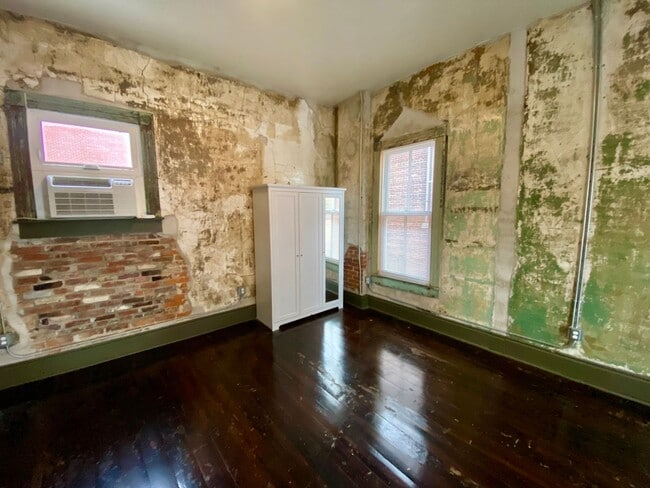 Photo - Unique Downtown Studio Apartment Unit 201