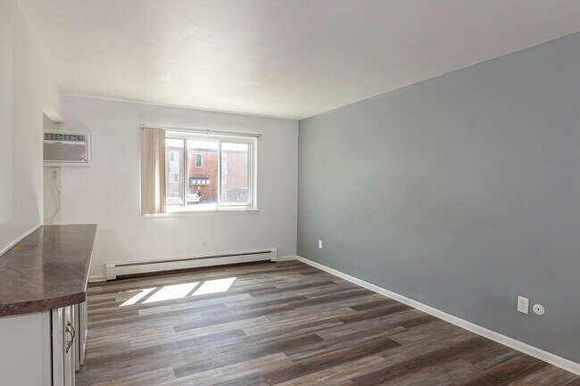 Photo - Hillsdale Apartments