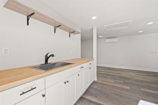 Photo - 3817 W Bay to Bay Blvd