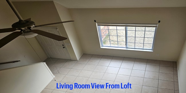Photo - 115 Longacre Dr