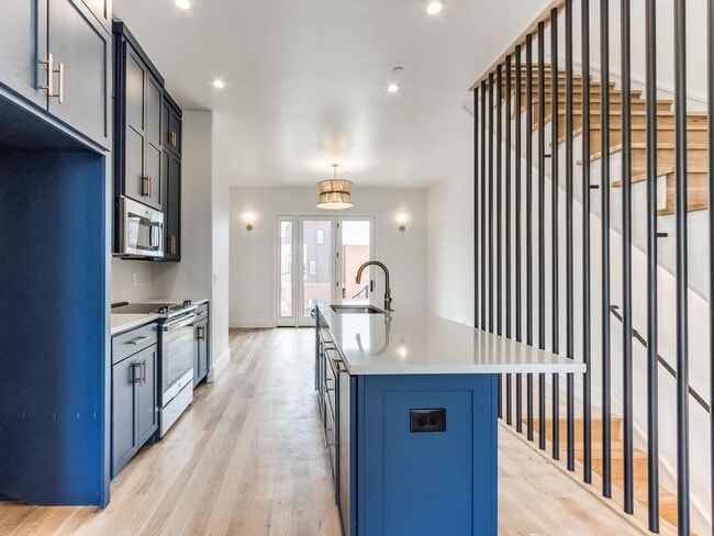 Photo - Incredible Wheeler District Townhome