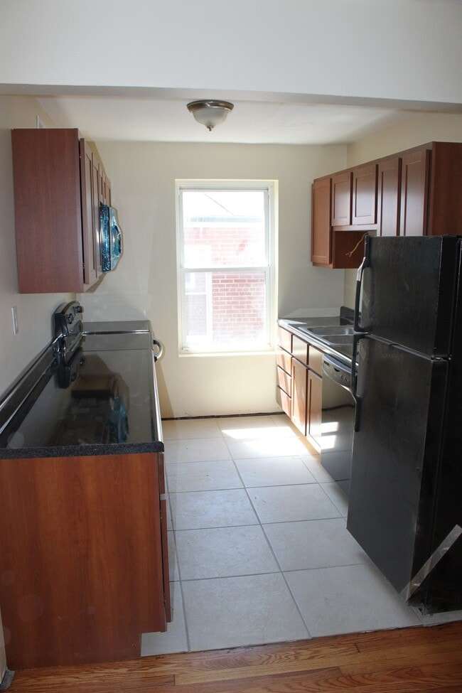 Photo - 6927 Chippewa St Unit 1 East