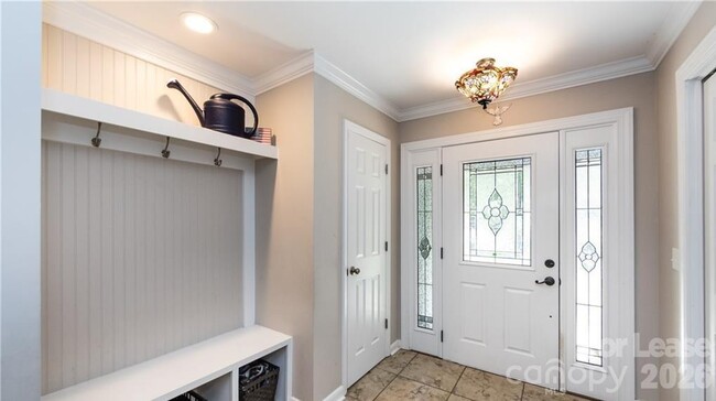 Photo - 8511 Viking Dr