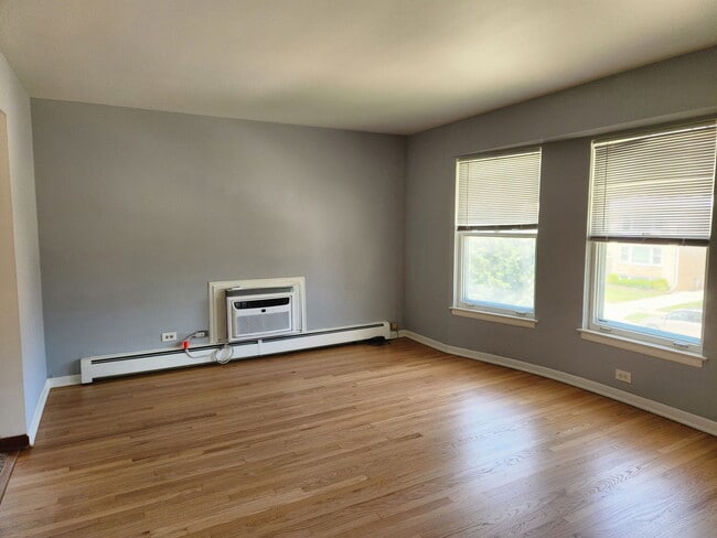 Photo - 8417 W Berwyn Ave Unit 2