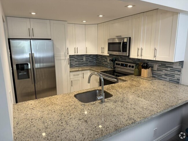 Building Photo - 6161 NW 2nd Ave Unit Furnished Rental