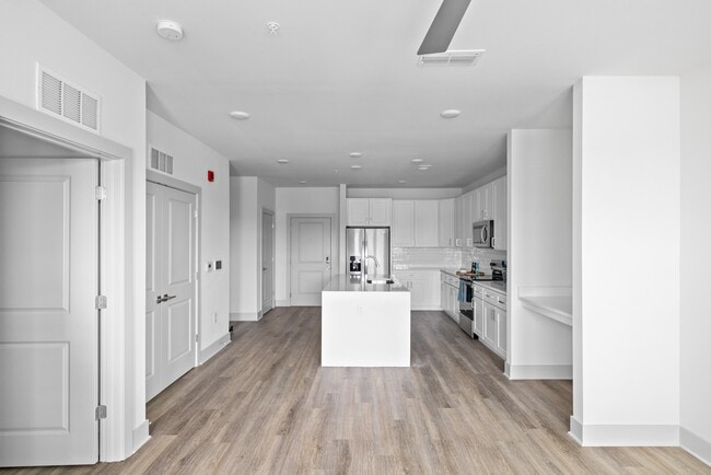 Photo - Saltaire Apartment Homes