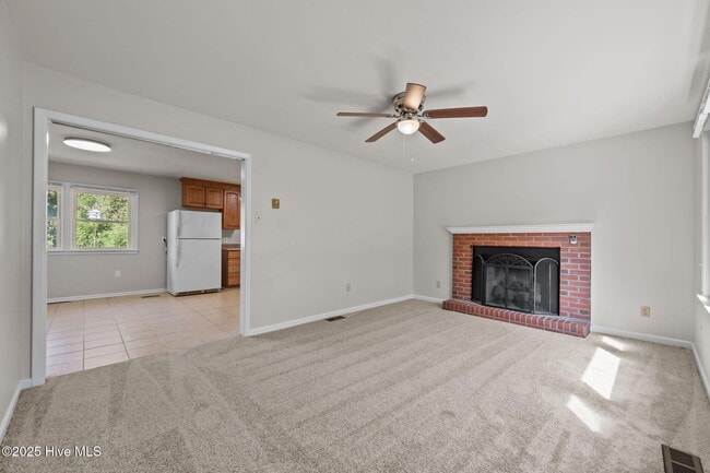 Photo - 2503 Country Club Rd