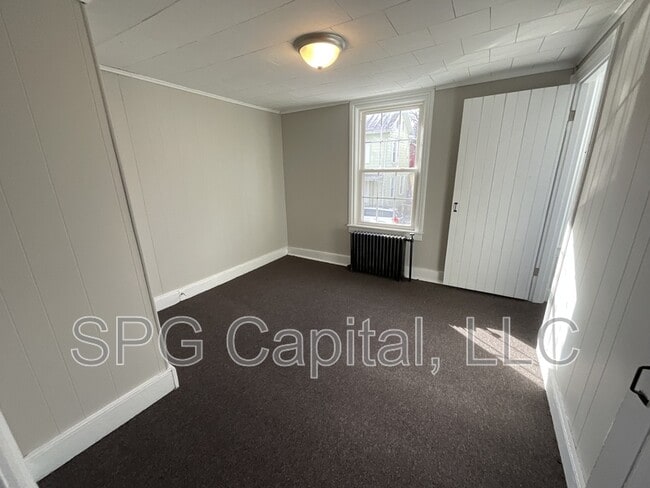 Photo - 21 S Washington St