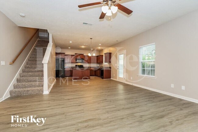 1252 Anduin Ave