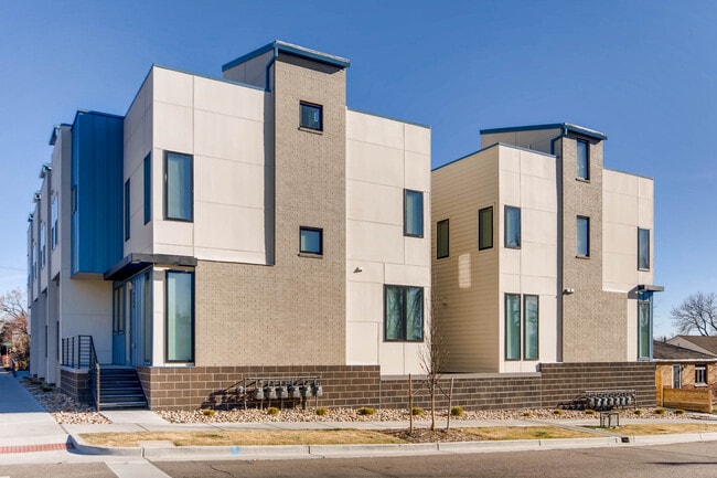 Building Photo - 4354 W 29th Ave