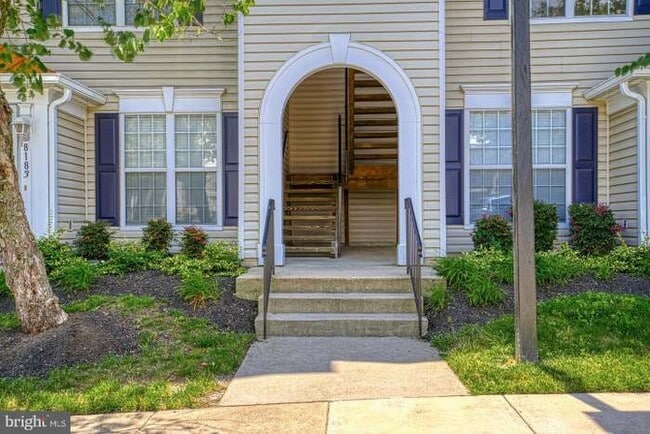 Building Entrance - 8185 Halley Ct Unit 8185 Halley Ct