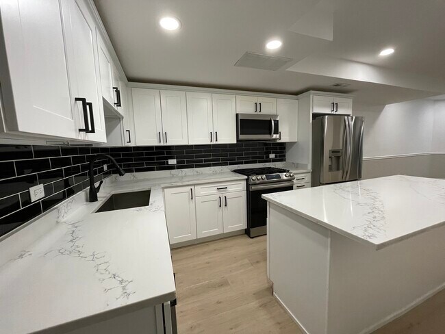 Photo - 1829 S Kedzie Ave Unit G