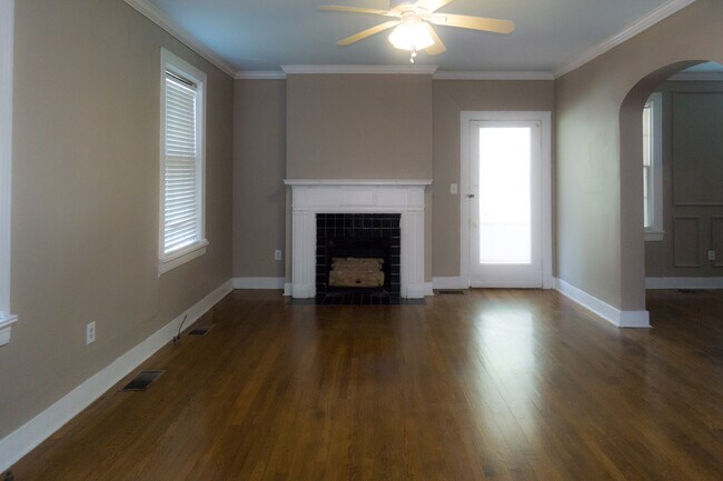 Photo - 4005 N State St Unidad 2