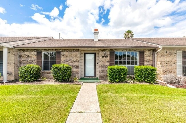 Photo - 8930 Manion Dr Townhome