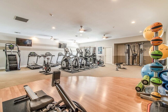 Photo - The Montclaire