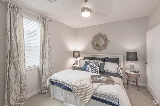 1 BR, 1.5 BA