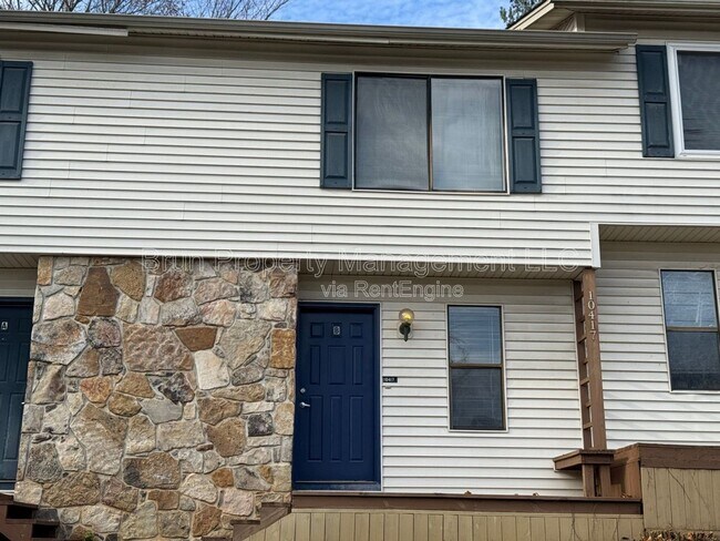 Photo - 10417 Victoria Dr