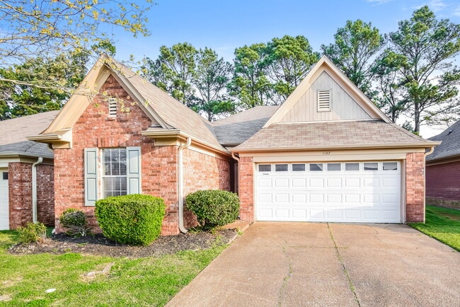 Photo - 1107 Breezy Valley Dr