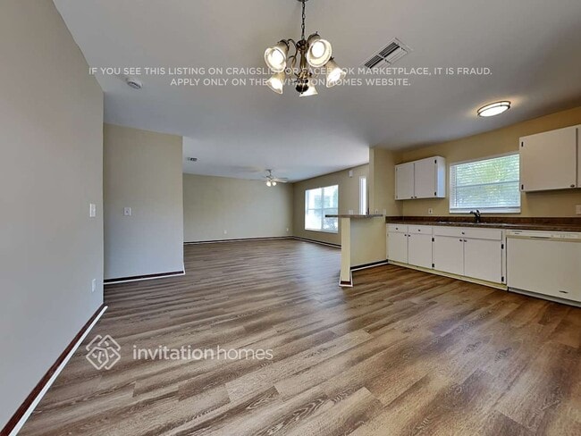 Photo - 7605 S Obrien St