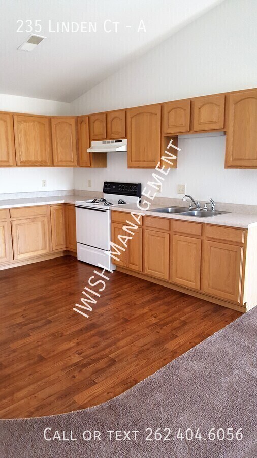 235 Linden Ct
