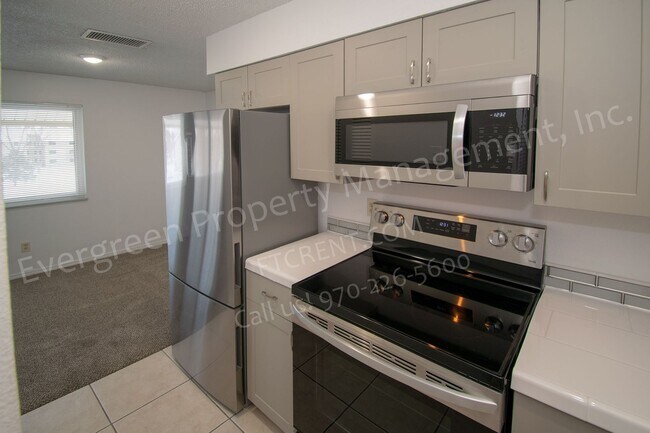 Photo - 1705 Heatheridge Rd