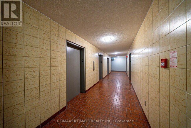 Photo - 390 Dixon Rd Unit 909