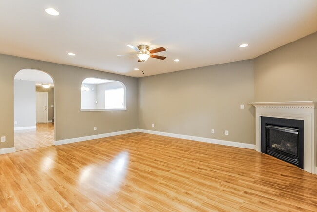 Photo - 2252 Ballston Pl