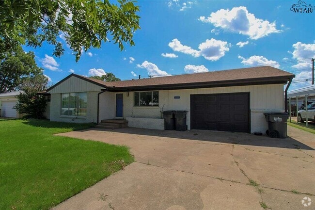 Building Photo - 2014 Allen Rd Rental