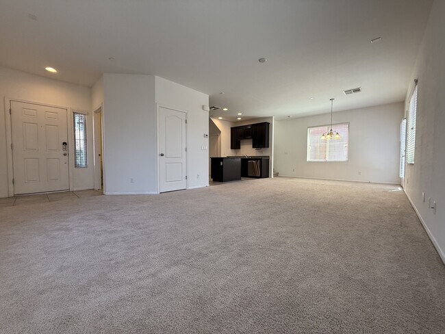 757 Calamus Palm Pl