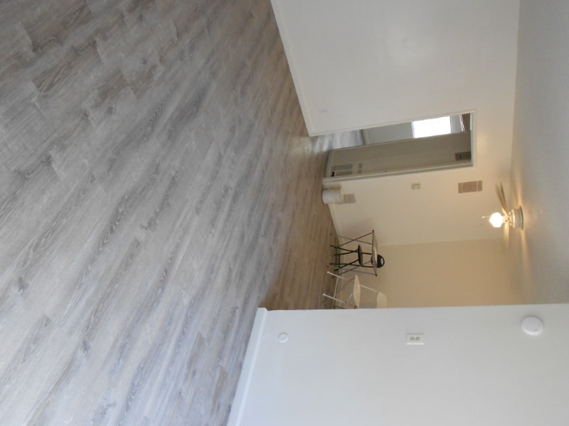 Photo - 4702 W 17 th St Apartamento