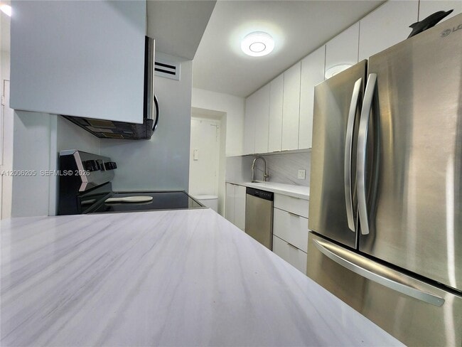 Photo - 3505 S Ocean Dr Unit 719