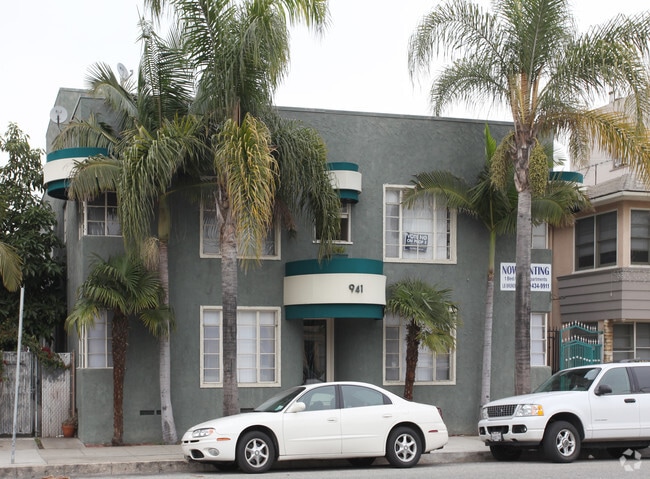 Building Photo - 941 E Broadway Rental