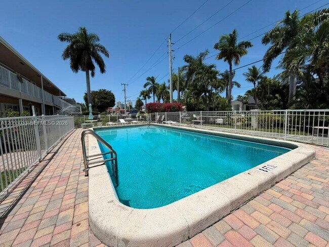 Photo - 500 Layne Blvd Unit 15