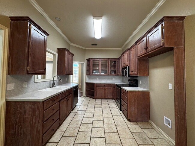 Photo - Beautiful Home in Upscale Neighborhood!