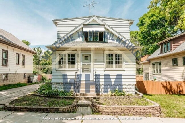 Photo - 3407 S Burrell St