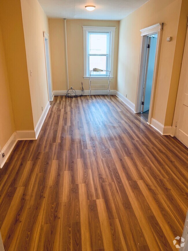 Building Photo - 26 Park Vale Ave Unit 8 Rental