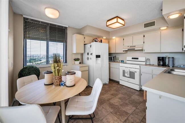 Photo - 6322 Palma Del Mar Blvd S Unit 1104