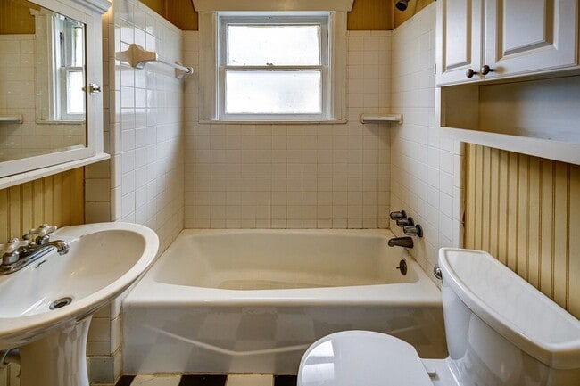 Photo - 126 North St