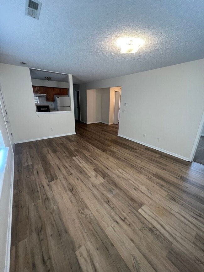 Photo - 1810-1812 Creasy Springs Rd Unit 1810 Creasy Springs Rd