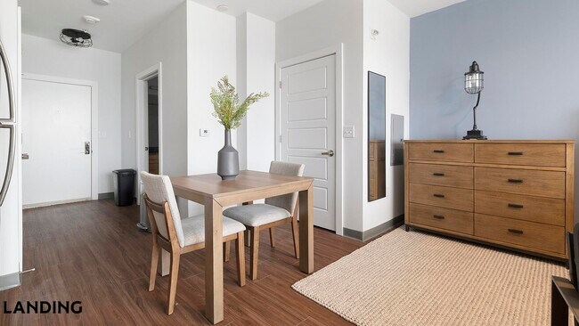 Photo - 302 13th St S Unit 531