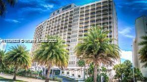 Photo - 5401 Collins Ave Unidad 729