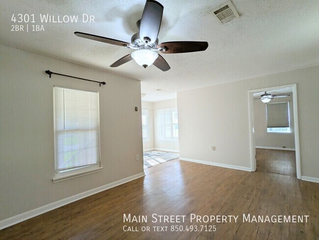 Photo - 4301 Willow St