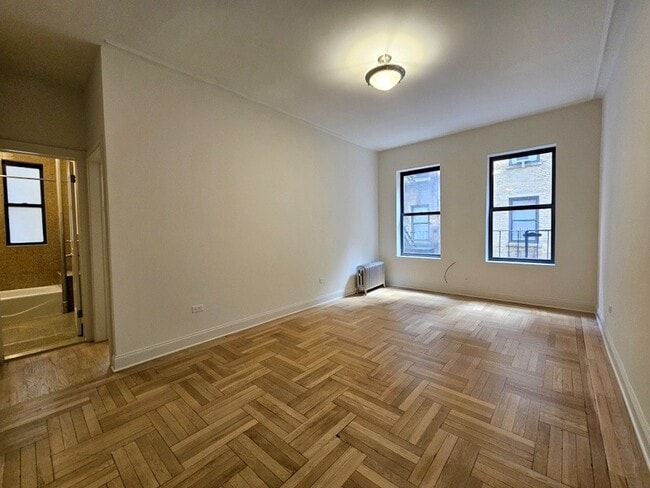 Photo - 652 W 163rd St Unit 23