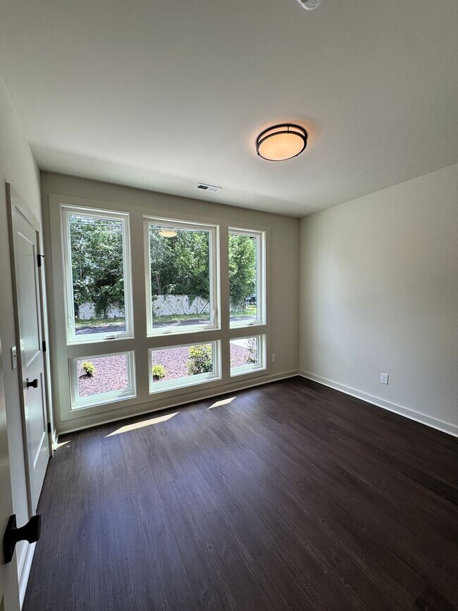 Photo - 2508 Freeman Rd SW