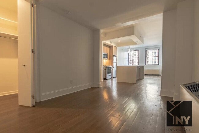 Photo - Massive Space - Prime Location! - Your new... Unit 11D