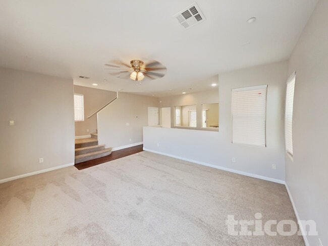 Photo - 6639 Weeping Pine St