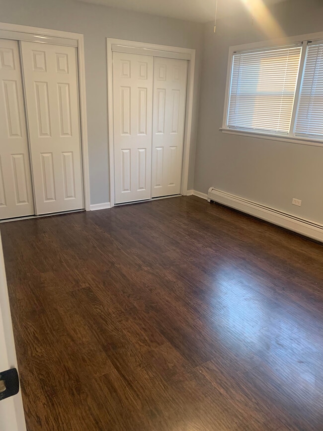 Photo - 4505 Maple Ave Unit 3
